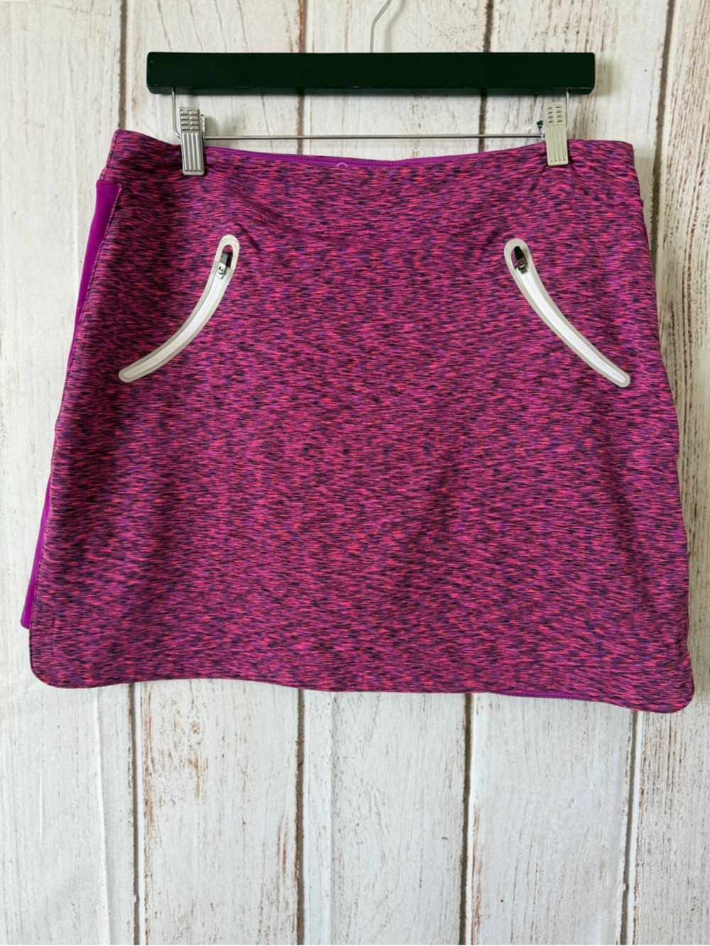 Sunice Silver Women's Pink Space Dye Golf Skort with Zipper Pockets
